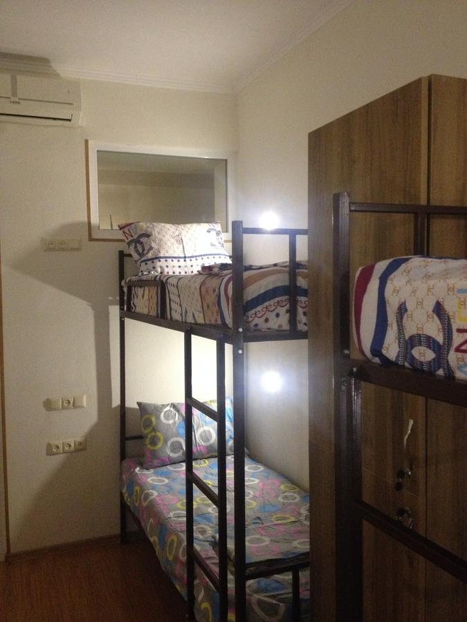 Hostel 17 Only For Men Tbilisi ภายนอก รูปภาพ